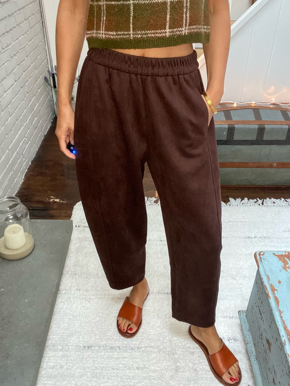 MAX STUDIO Chocolate Brown Faux Suede Elastic-Waist Pant! 🍩